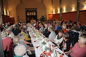 Ansturm auf die Seniorenweihnachtsfeier