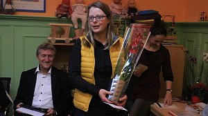 Geschichtenerz&auml;hler im Familienzentrum ausgezeichnet