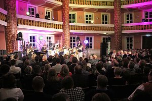 Mit Freaky Tones wieder beschwingt in die Weihnacht