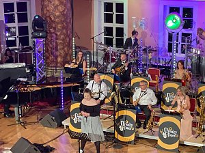 Mit Freaky Tones wieder beschwingt in die Weihnacht