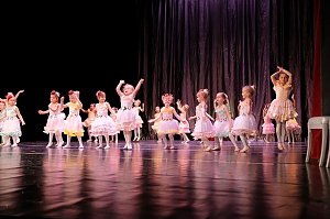 Tanzstudio Radeva im Theater