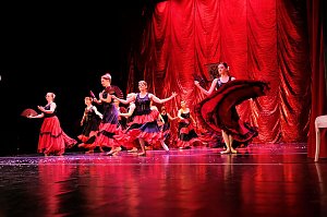 Tanzstudio Radeva im Theater