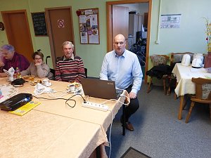 Bürgermeister Grimm zu Gast beim Verband der Behinderten