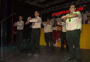Salzaer N&auml;rrinnen und Narren feierten im Jugendclubhaus