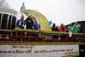 Rosenmontag auf dem Markt Sondershausen