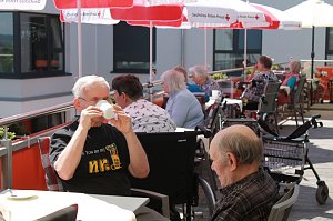 Der Mai im DRK Seniorenzentrum