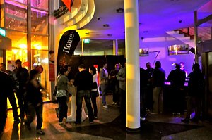 Party in der Atrium Passage
