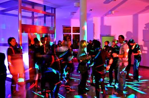 Party in der Atrium Passage