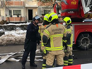 Gro&szlig;einsatz von Polizei und Rettungskr&auml;ften