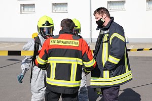 Illegale Entsorgung von Gefahrgut in Greu&szlig;en