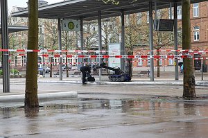 Herrenlose Tasche auf dem Bahnhofsvorplatz sorgt f&uuml;r Polizeieinsatz