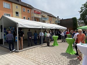 Einweihung des WBGreenOne in der Stolberger Stra&szlig;e