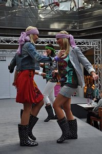Mode in der Galerie