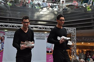 Mode in der Galerie