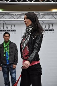 Mode in der Galerie