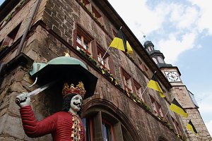 Das 52. Rolandsfest wurde nach zwei Jahren Pause heute auf dem Rathausplatz in Nordhausen er&ouml;ffnet