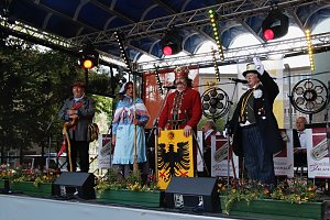 Das 52. Rolandsfest wurde nach zwei Jahren Pause heute auf dem Rathausplatz in Nordhausen er&ouml;ffnet