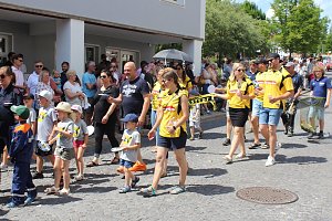 Festumzug zum Brunnenfest