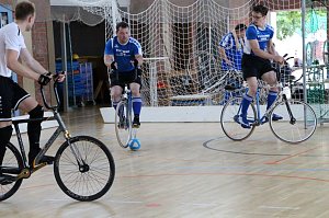 Der S&uuml;dharz-Cup der Radballer bleibt in Ilfeld