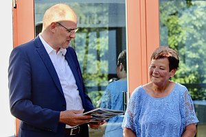Verleihung der Ehrenplaketten des Landkreises Nordhausen 2022 in der Kalkh&uuml;tte in Urbach