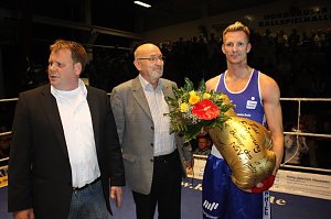 Ausgeboxt