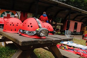 Rettung aus der Finsternis - am Rabensteiner Stollen wurde heute die Rettung unter Tage geprobt