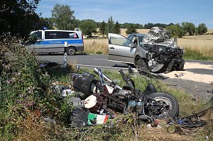 Schrecklicher Unfall auf der B 243