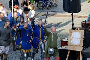 Mit einem phantastischen Spektakel und die Verabschiedung aller Akteure, endete das 28. Mittelalterfest von Bad Langensalza