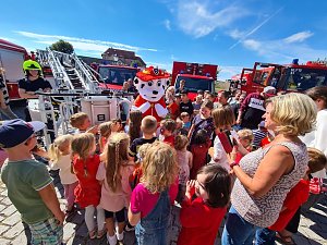 Tag der offenen T&uuml;r bei der Feuerwehr Heldrungen