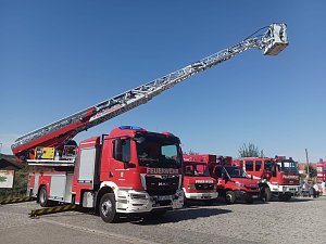 Tag der offenen T&uuml;r bei der Feuerwehr Heldrungen