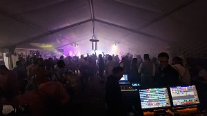 Tolle Stimmung im Ratskeller-Festzelt