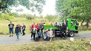 Harztor-Bauhof sammelt knapp 2000 Kilogramm Obst f&uuml;r Kita-Saft 