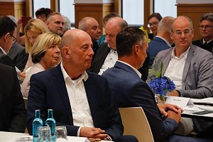 Festakt im Ratssaal: 30 Jahre Schachtbau bei Bauer