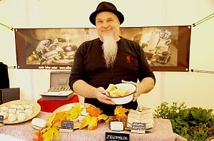 Hofmarkt der Traditionsbrennerei