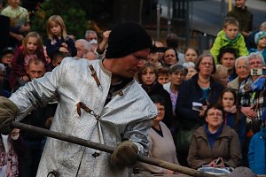 Glockenguss vor St. Blasii in Nordhausen