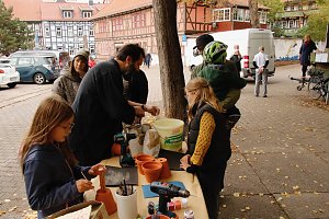 "Glockengeburt" vor der St. Blasii-Kirche