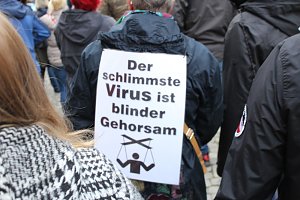 "B&uuml;rgerbewegung" durch die Nordh&auml;user Innenstadt