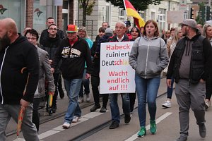 "B&uuml;rgerbewegung" durch die Nordh&auml;user Innenstadt