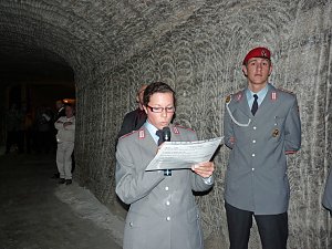 Gel&ouml;bnis unter Tage