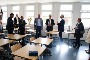 Es "Schillert" in Bleicherode - der Umbau des Gymnasiums wurde heute offiziell beendet
