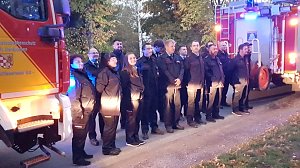 Feuerwehr r&uuml;ckte zum 90. Geburtstag aus