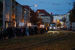 Demonstrationszug durch die Nordh&auml;user Innenstadt