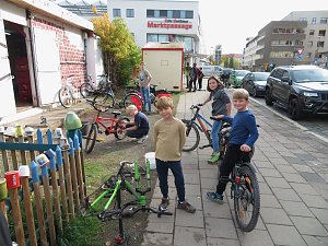 Handwerkertage beim Kinder-Kirchen-Laden