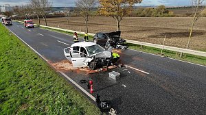 Schwerer Unfall mit Frontalzusammensto&szlig; zwischen Gundersleben und Ebeleben