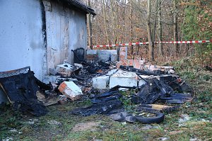 Brandstiftung an Waldh&uuml;tte