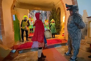 M&auml;rchenspiel in der Kirche