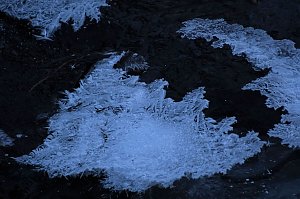 Eisige K&auml;lte im Brandesbachtal