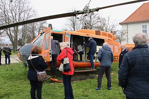 Die erste Rettungsflieger &uuml;ber Nordhausen kamen nach 30 Jahren am Boden wieder zusammen