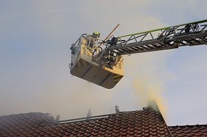 Geb&auml;udebrand in Heringen 