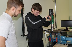 Schule trifft Wirtschaft - Regelschule Ro&szlig;leben